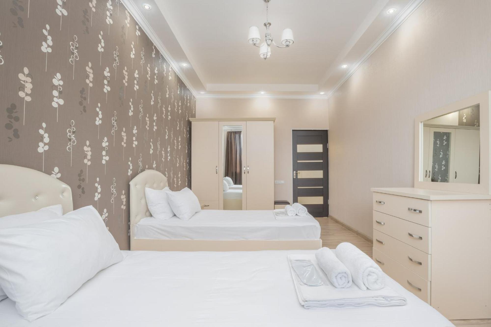 יירבאן 2 Bedrooms 2 Bathrooms Large And Lux Apartment Best Location מראה חיצוני תמונה